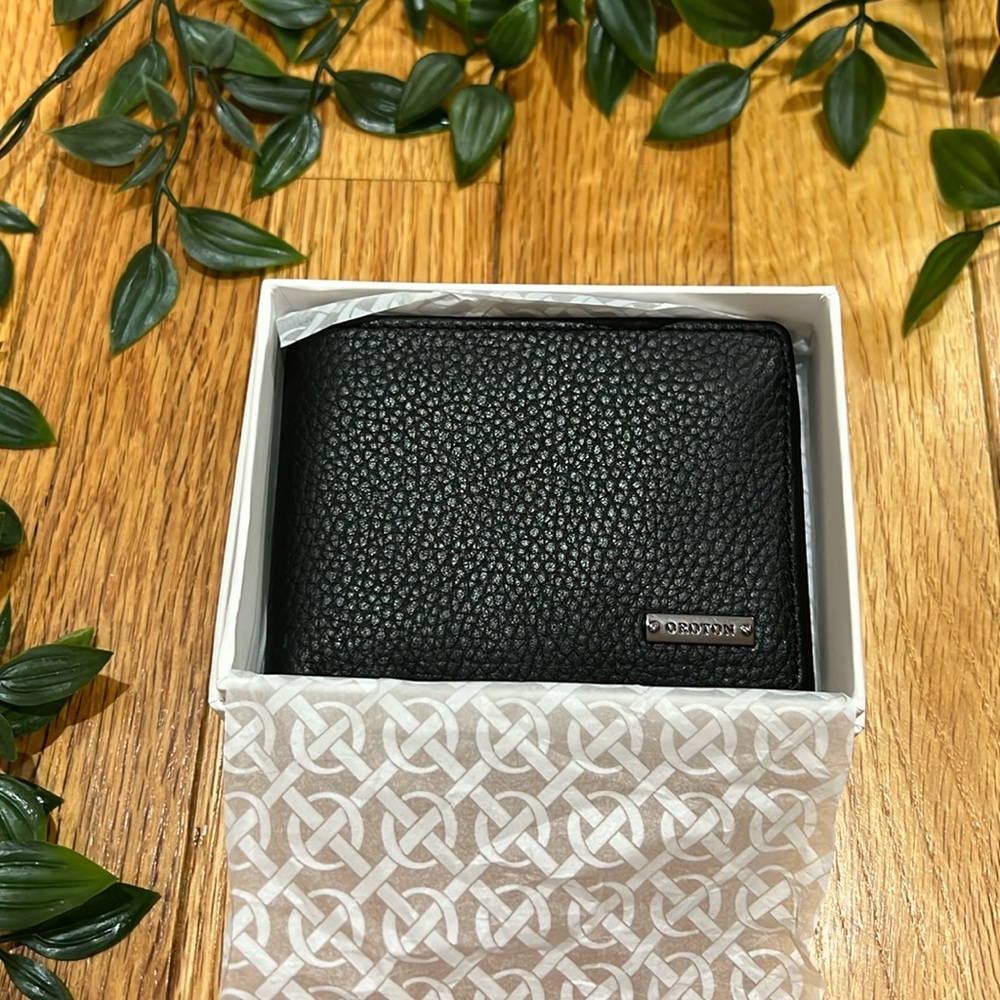 Orton wallet